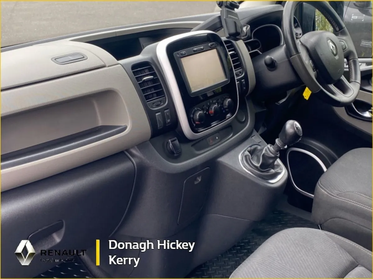 Renault Trafic Trafic Ll29 DCI 120 Sport - Image 2