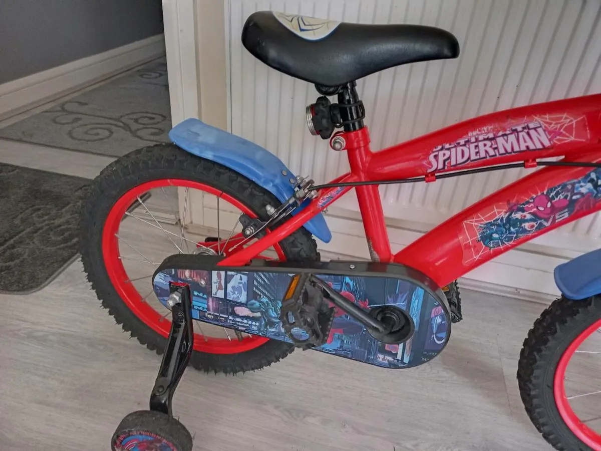 Kids spider man bike size 16 inch wheels - Image 3