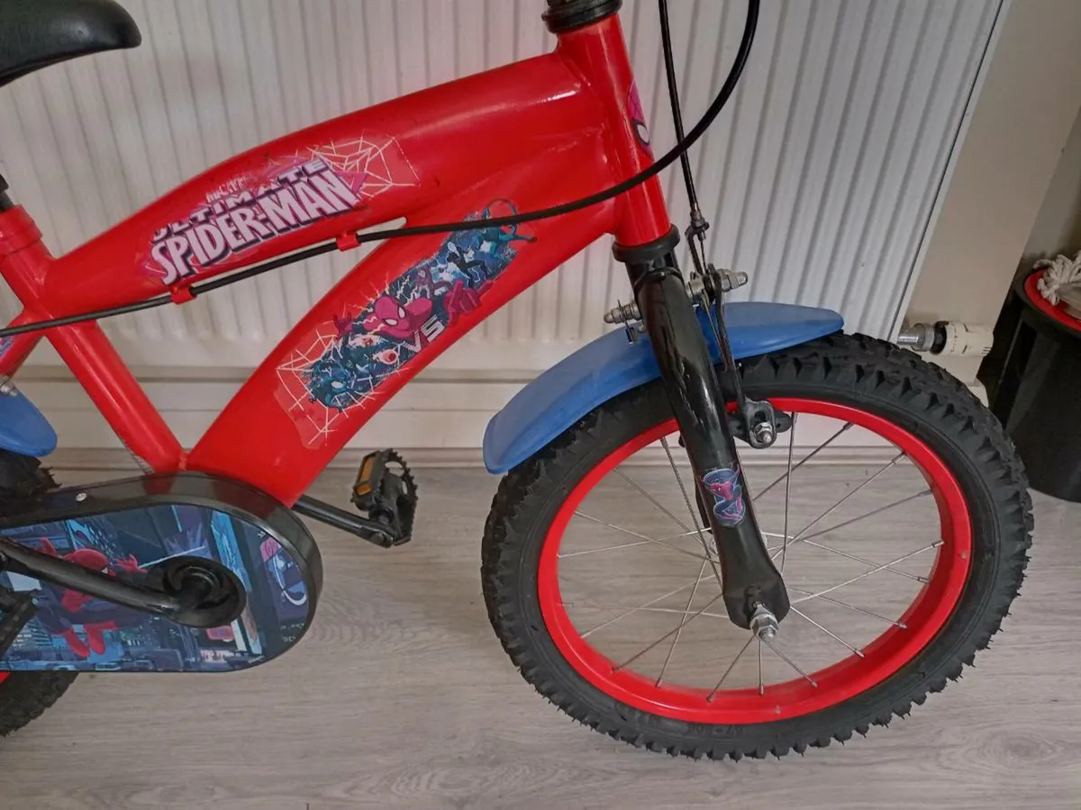 Kids spider man bike size 16 inch wheels - Image 4
