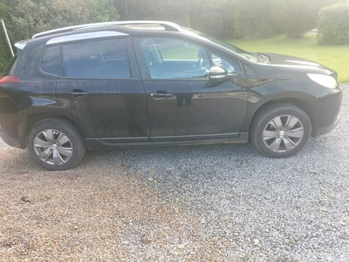 Peugeot 2008 - Image 4