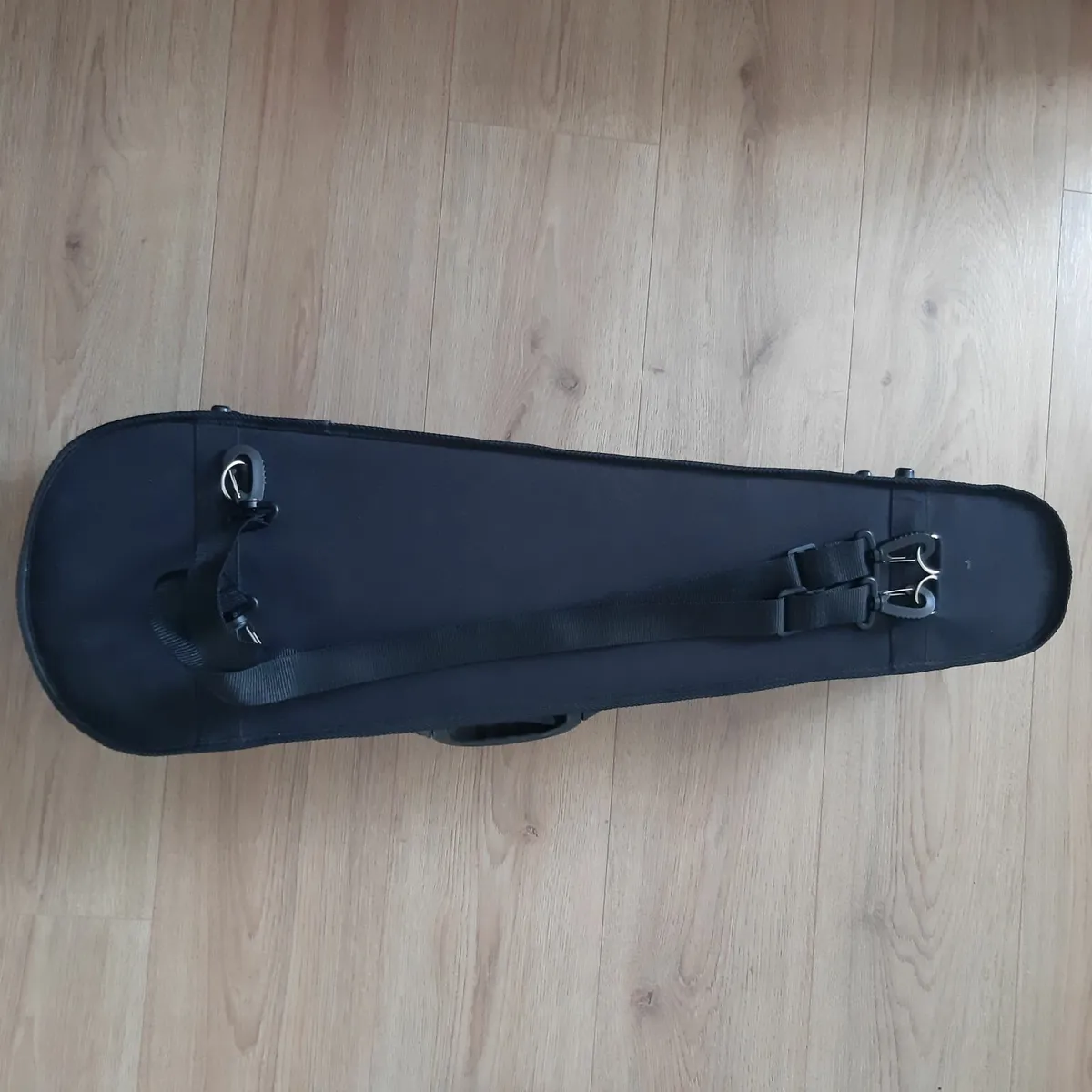 New 4/4 size violin case - Image 2