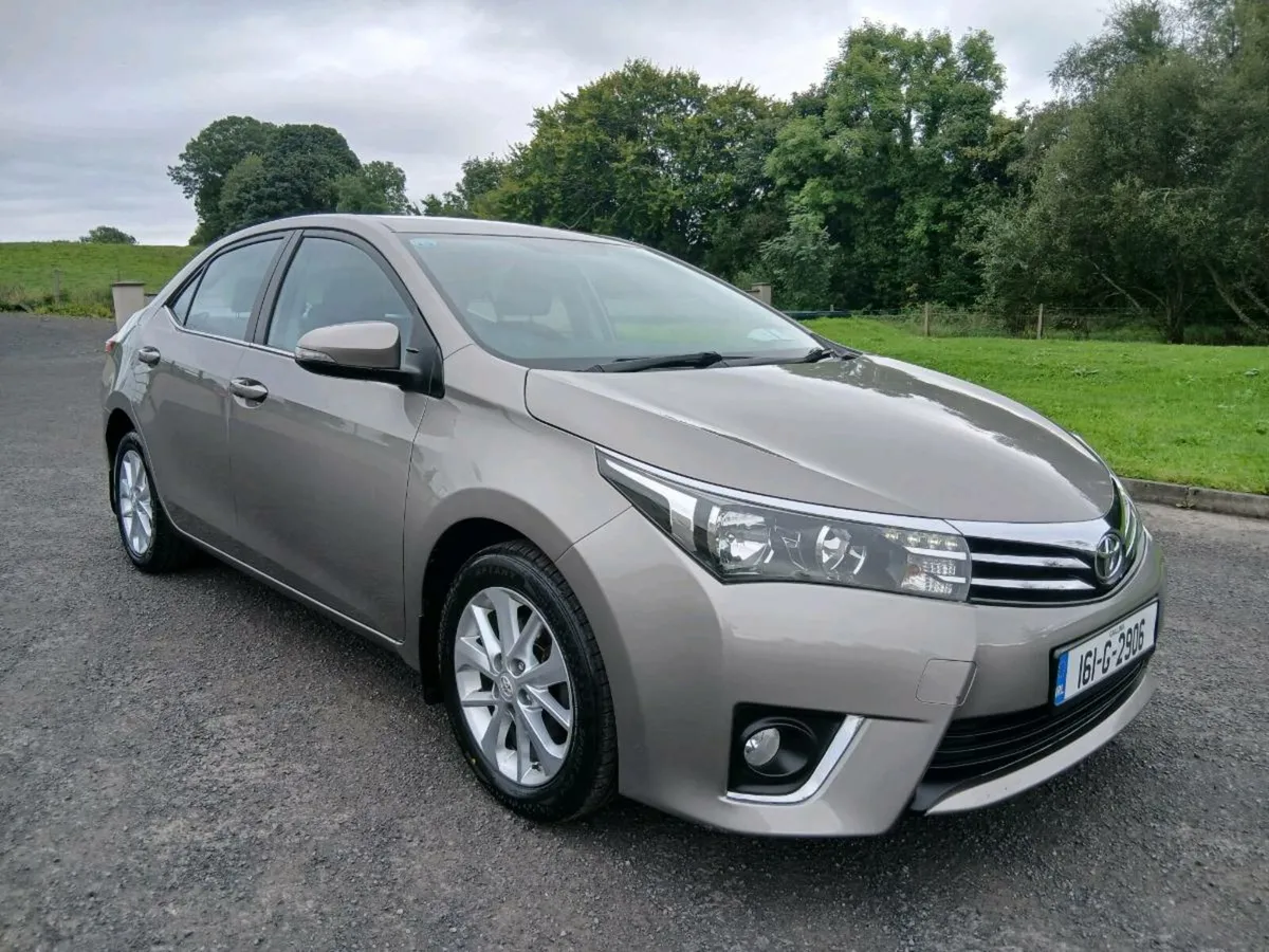 Toyota corolla - Image 1