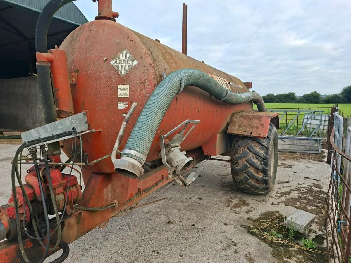 Abbey 1600 gl tank - Image 2