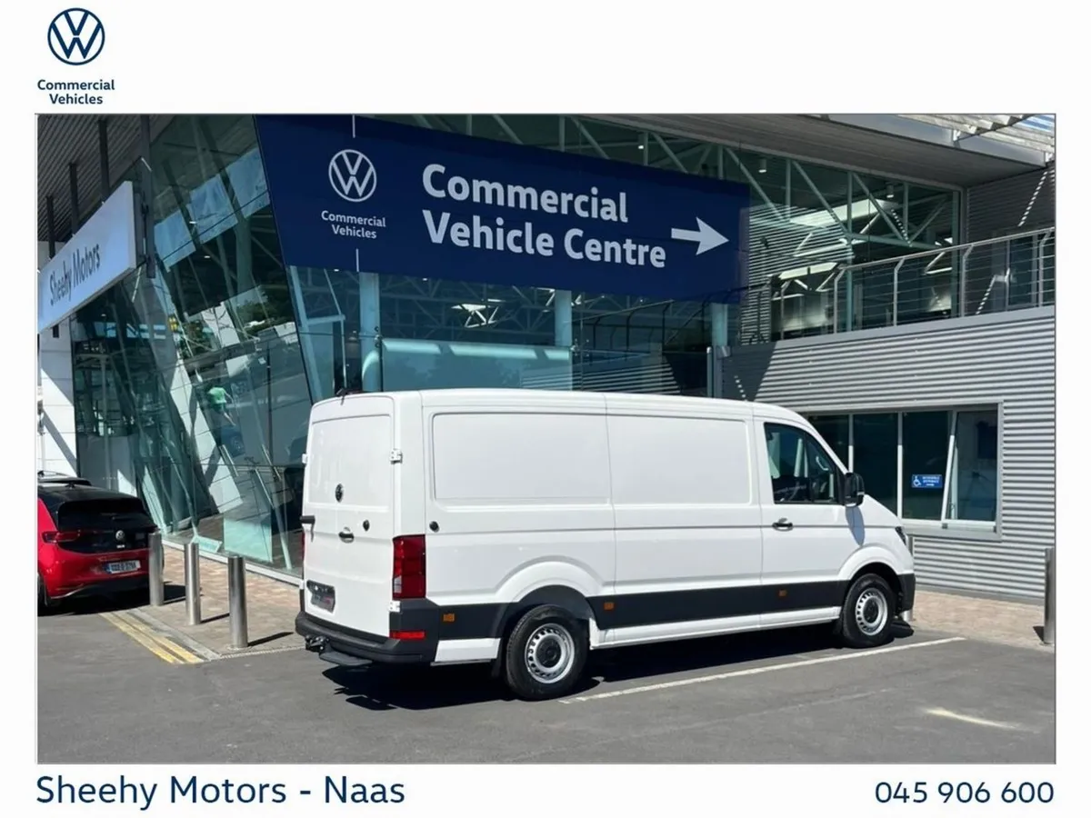 Volkswagen Crafter Highline 30 MWB 140HP M6F Manu - Image 3