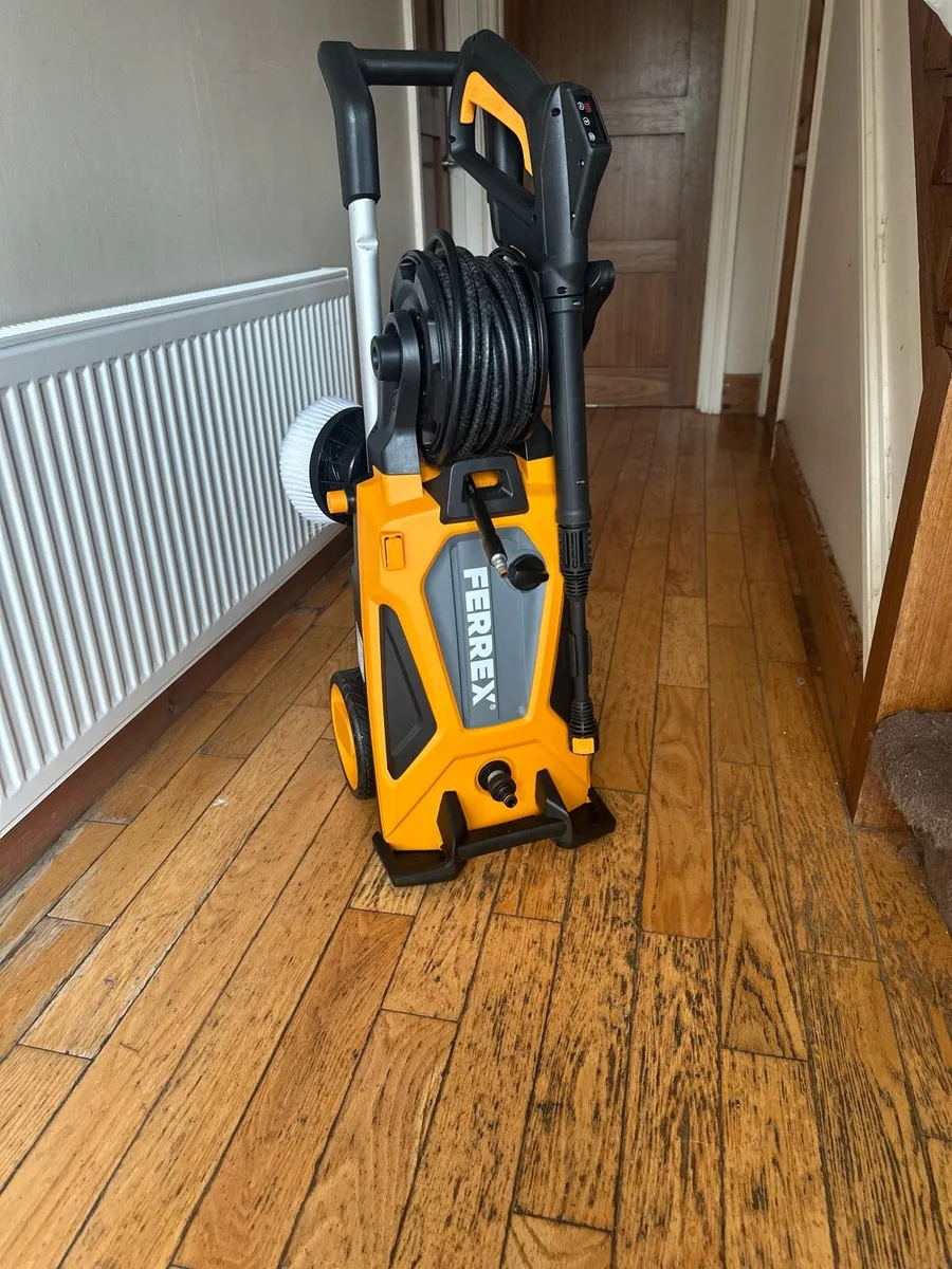 FERREX 2400W 170 Bar Pressure Washer – Full Kit - Image 4
