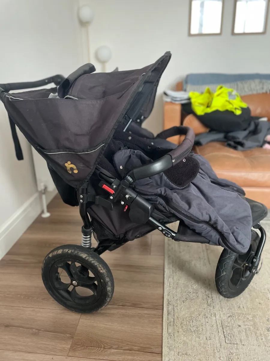Out n about double Buggy - Image 2