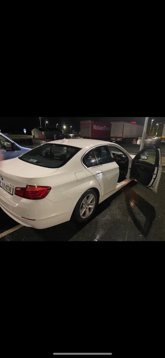 BMW 5-Series 2011 NEW NCT APRIL 2026 - Image 3