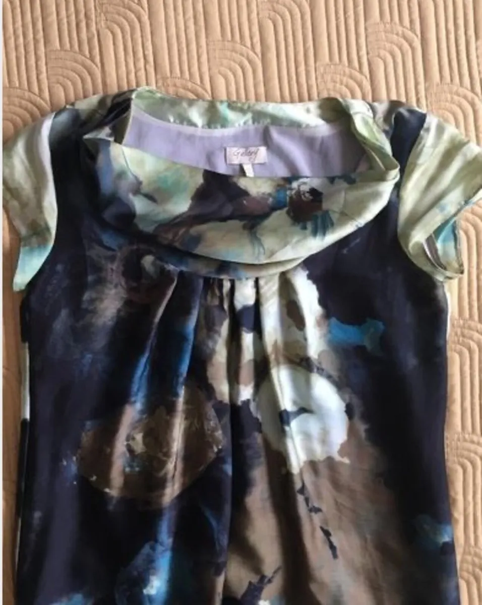 Gallery dress Size 12 - Image 2