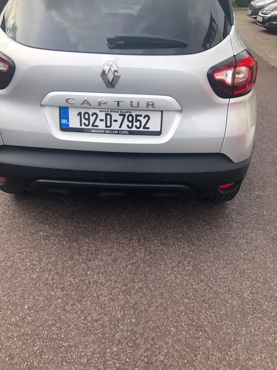 Car for sale - Image 4