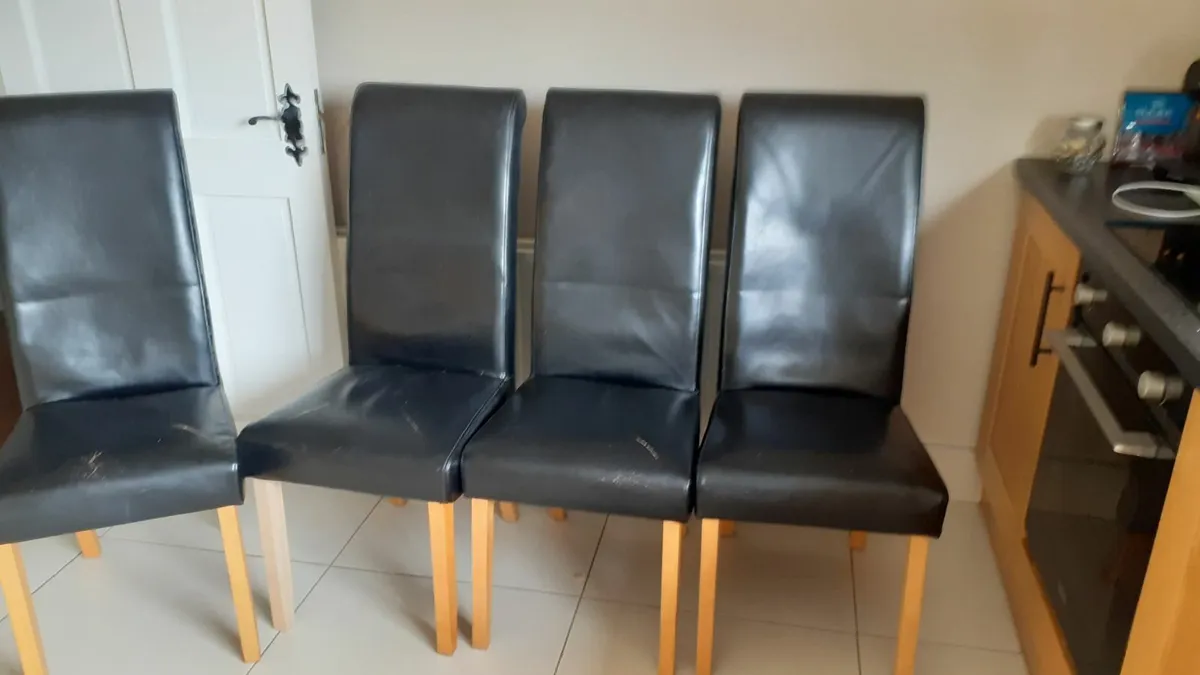 Dining chairs - Image 1