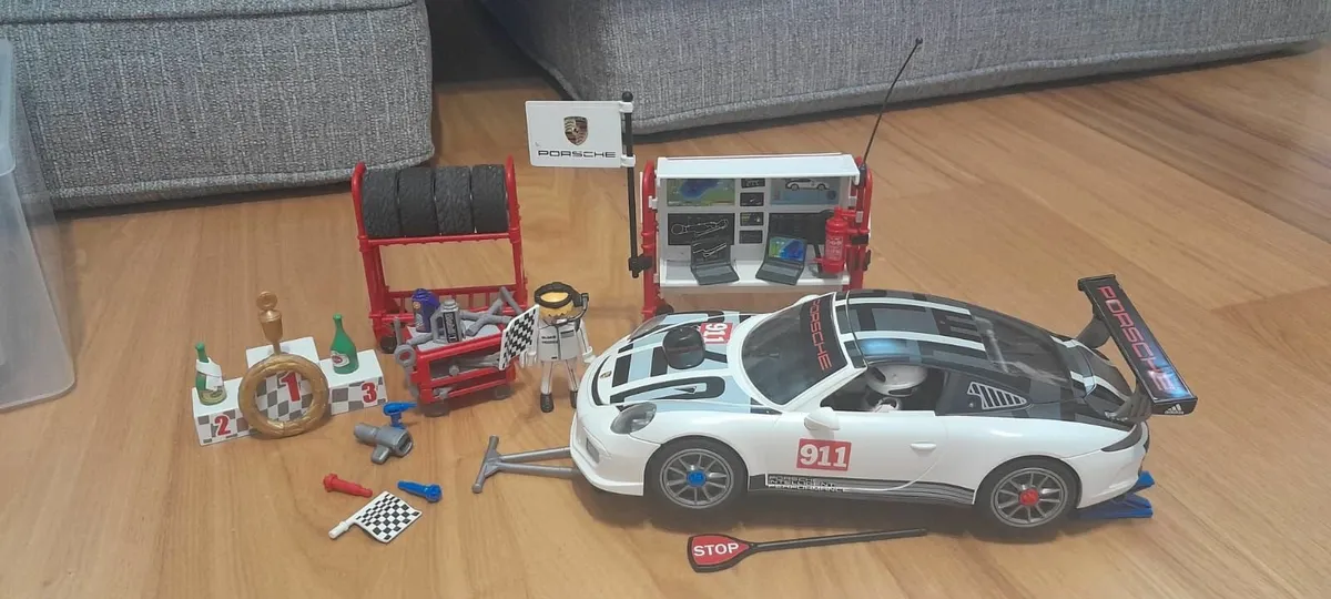 Playmobil porsche racing set - Image 1