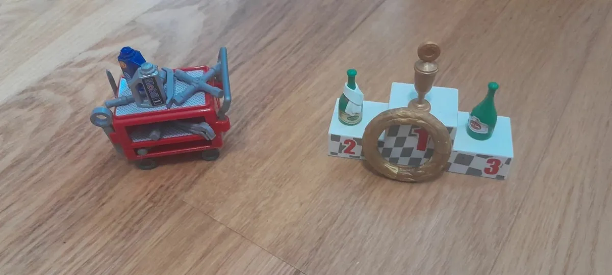 Playmobil porsche racing set - Image 4