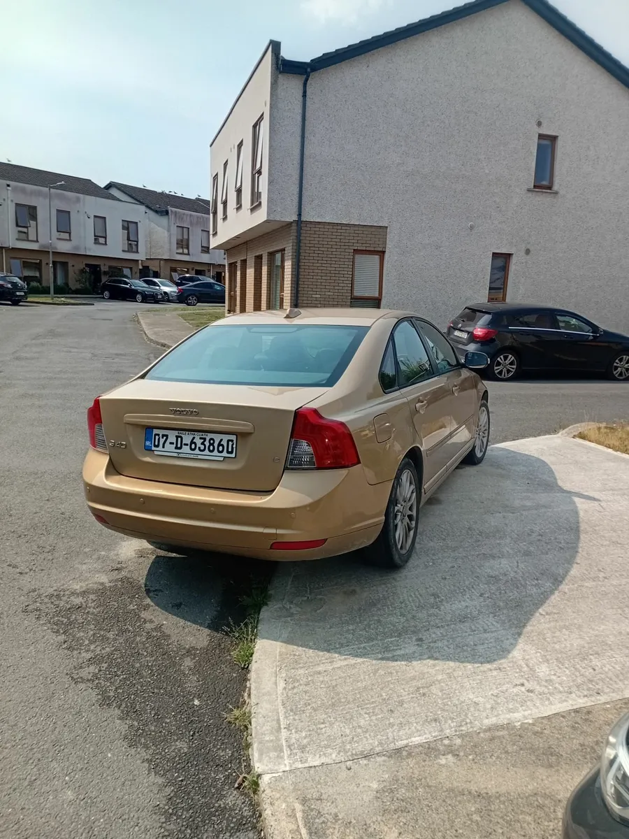 Volvo S40 2007 TAX And NCT - Image 3