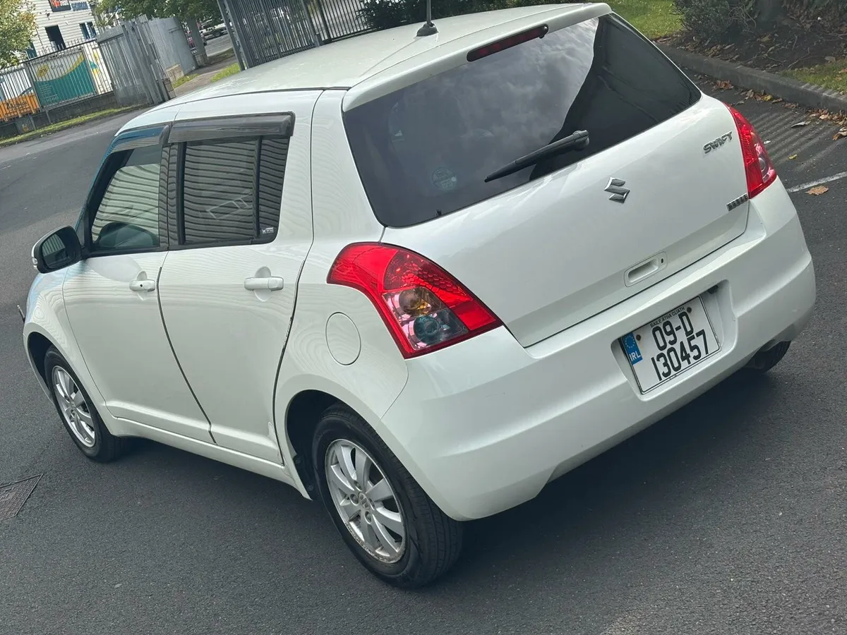 Suzuki Swift Automatic - Image 2