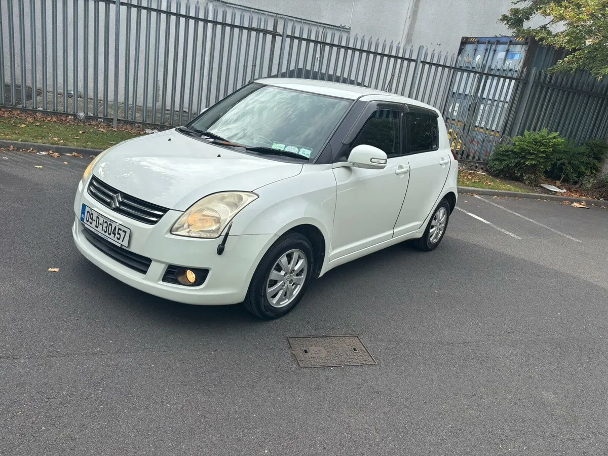 Suzuki Swift Automatic - Image 4