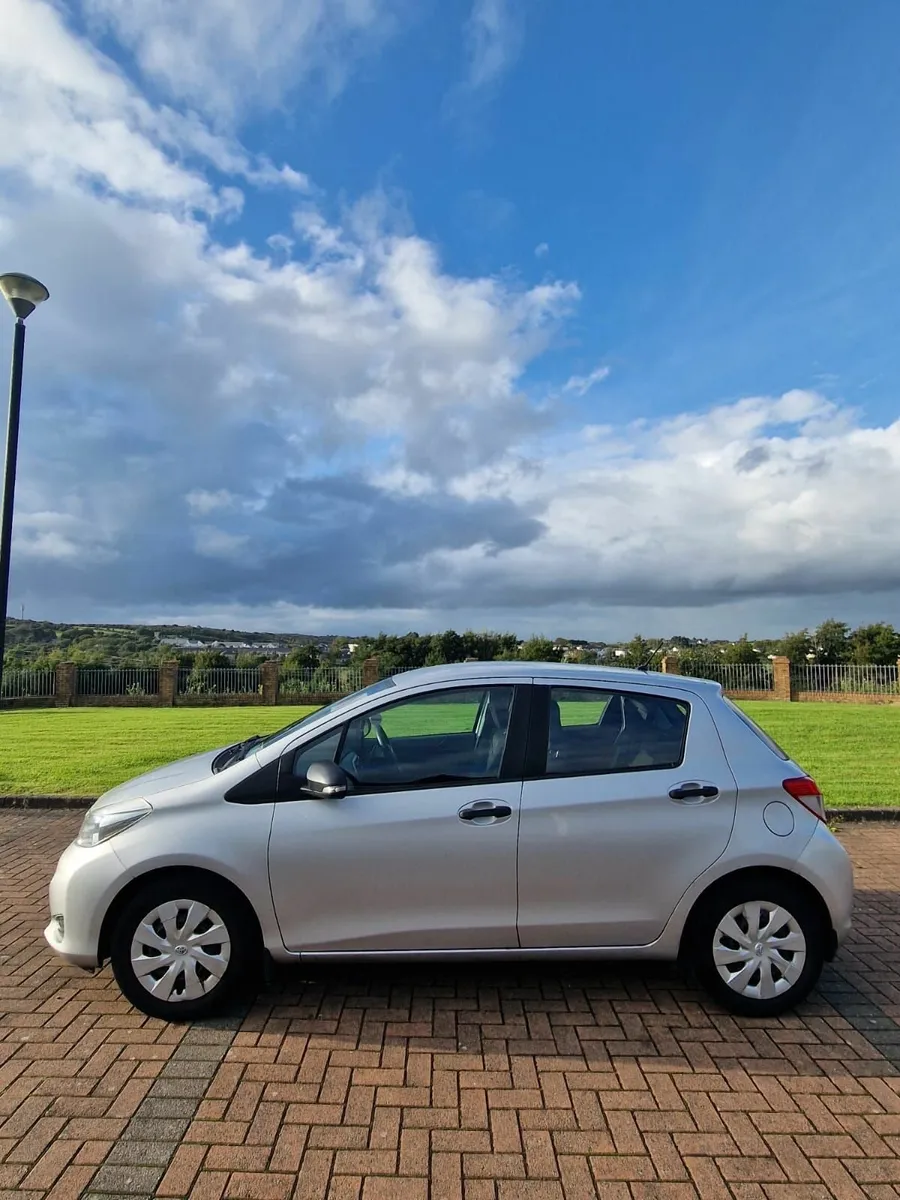 Toyota Yaris 2014 - Image 3