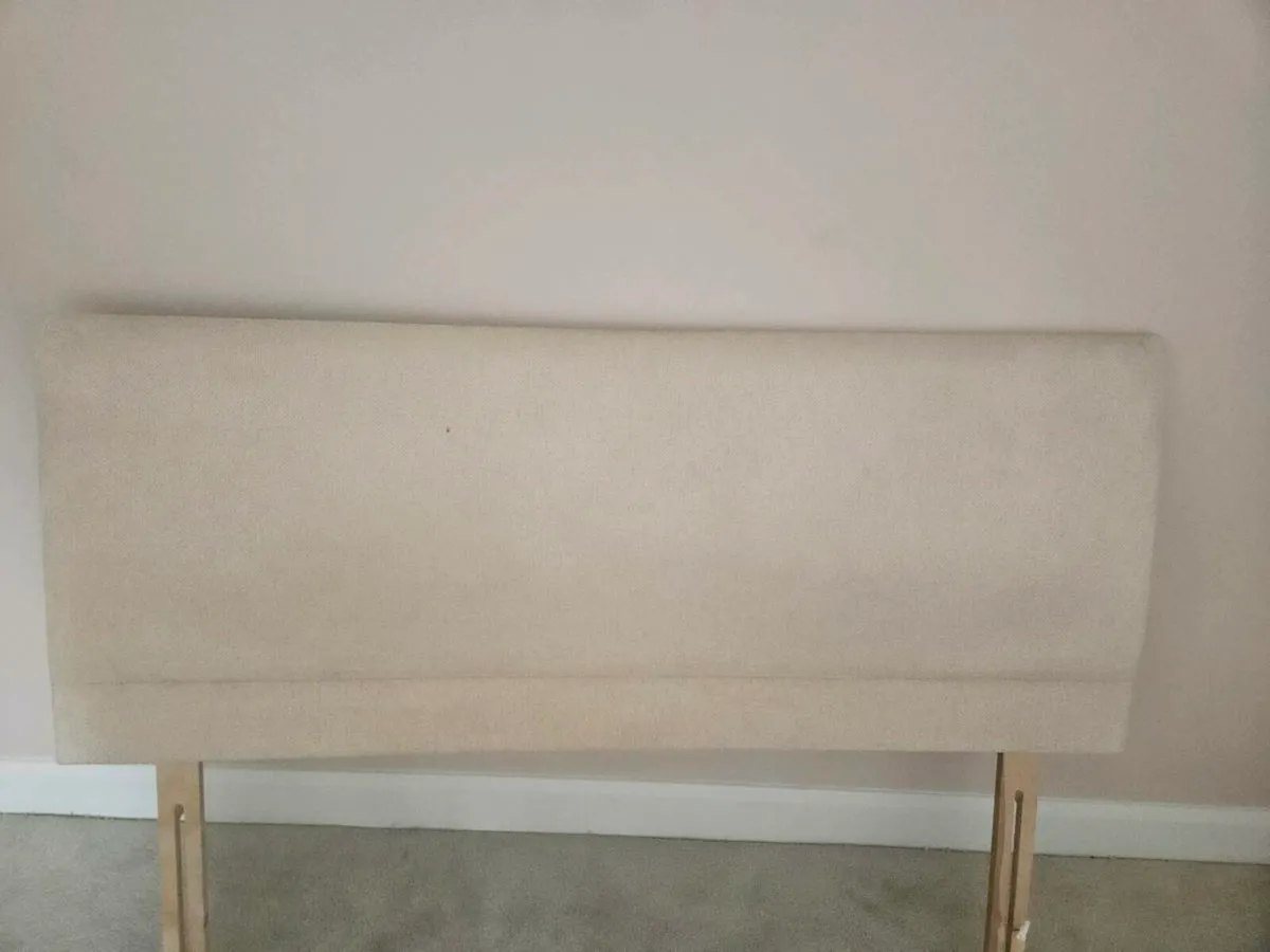 Headboard for king-size bed - Image 1