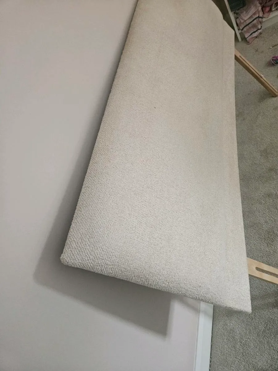 Headboard for king-size bed - Image 3