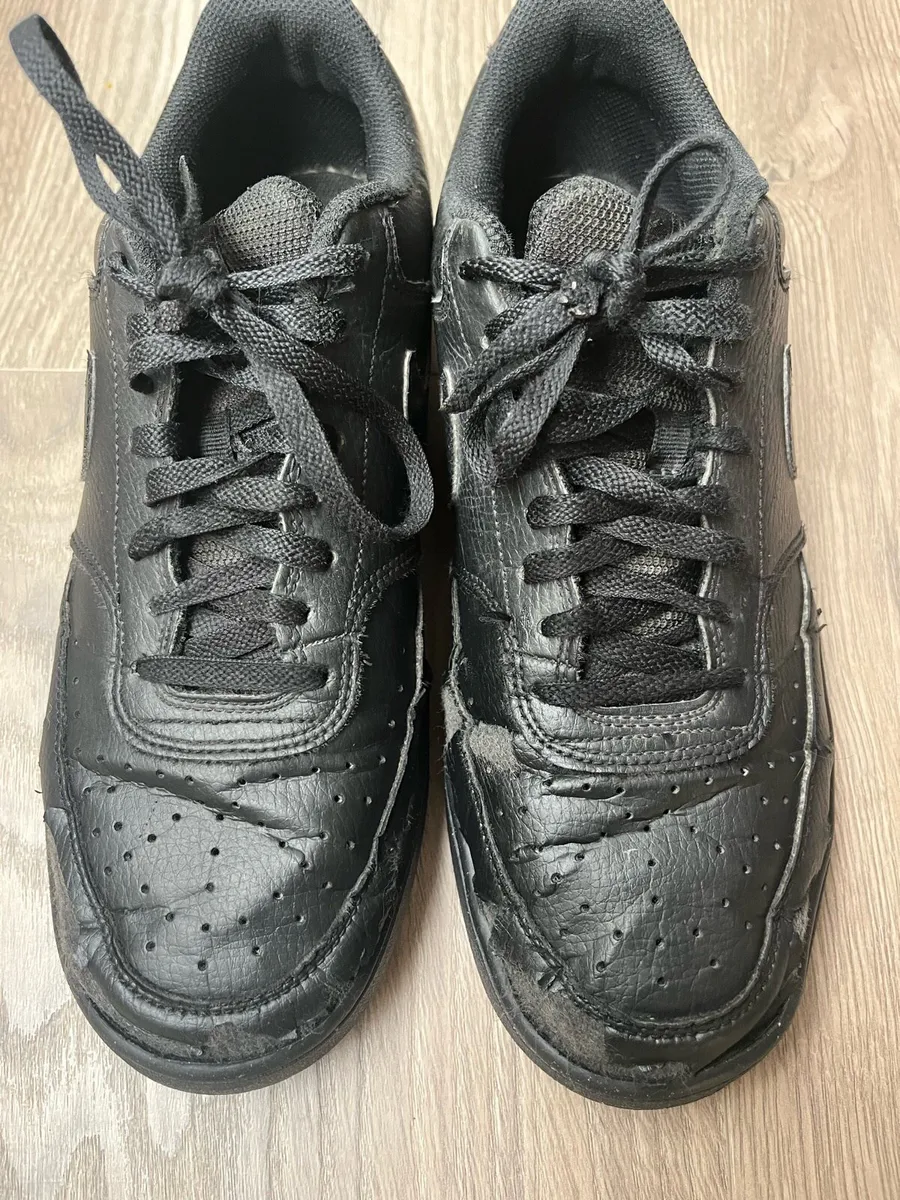 Nike Court Vision Low Trainers - Image 1
