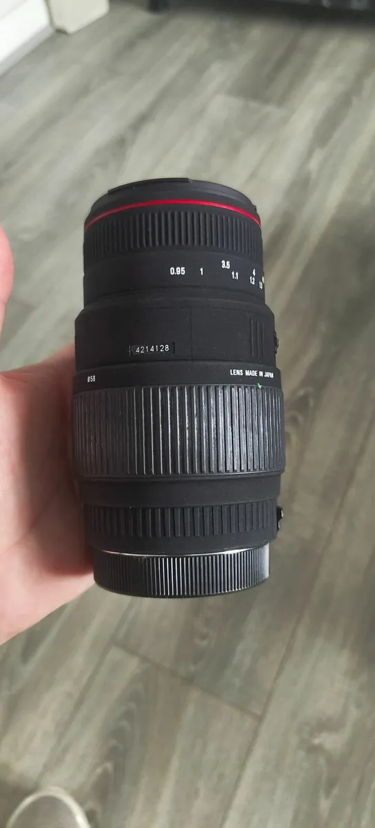 Sigma 70-300mm Marco for Canon - Image 3