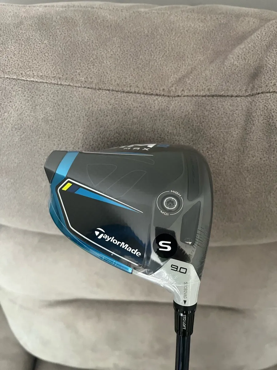 TaylorMade Sim 2 Max Driver - Image 1