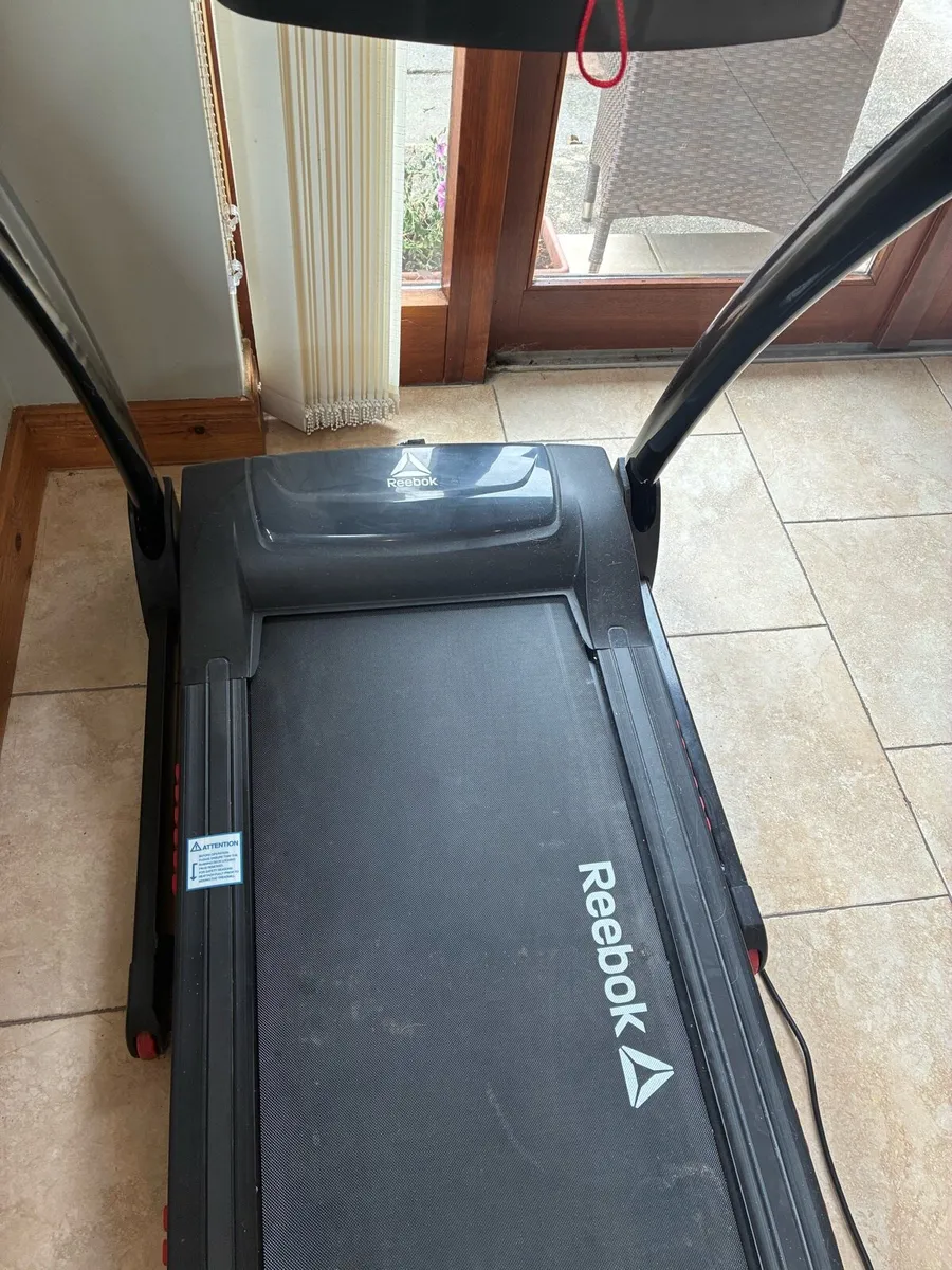 Reebok GT40s Touch Screen Treadmill - Image 3