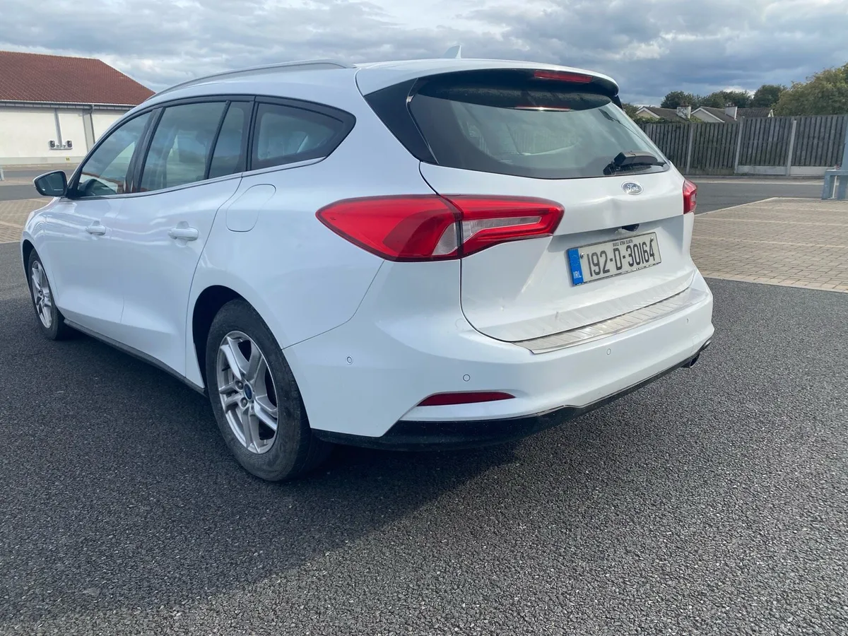Ford Focus 2019 with 3 months warranty - Image 4