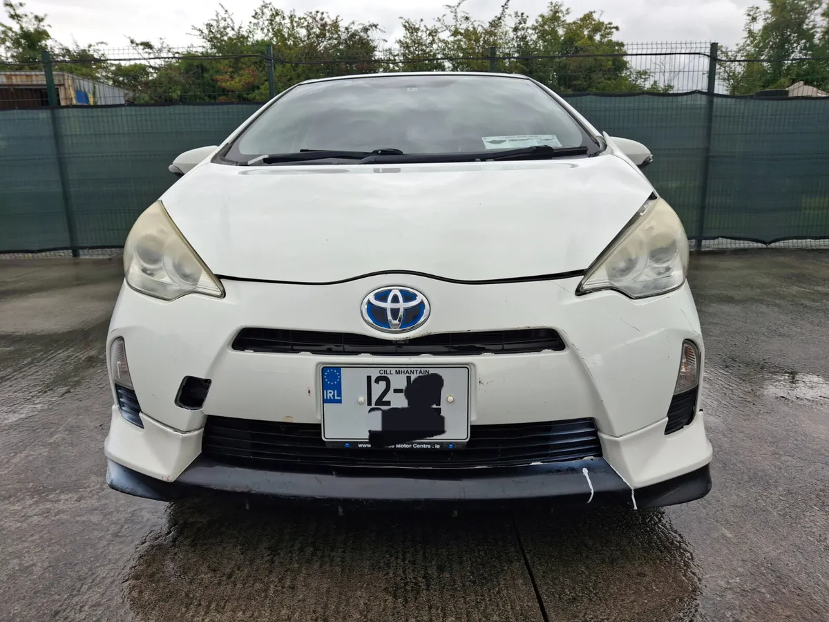 2012 Toyota Aqua  Hybrid    Automatic - Image 3