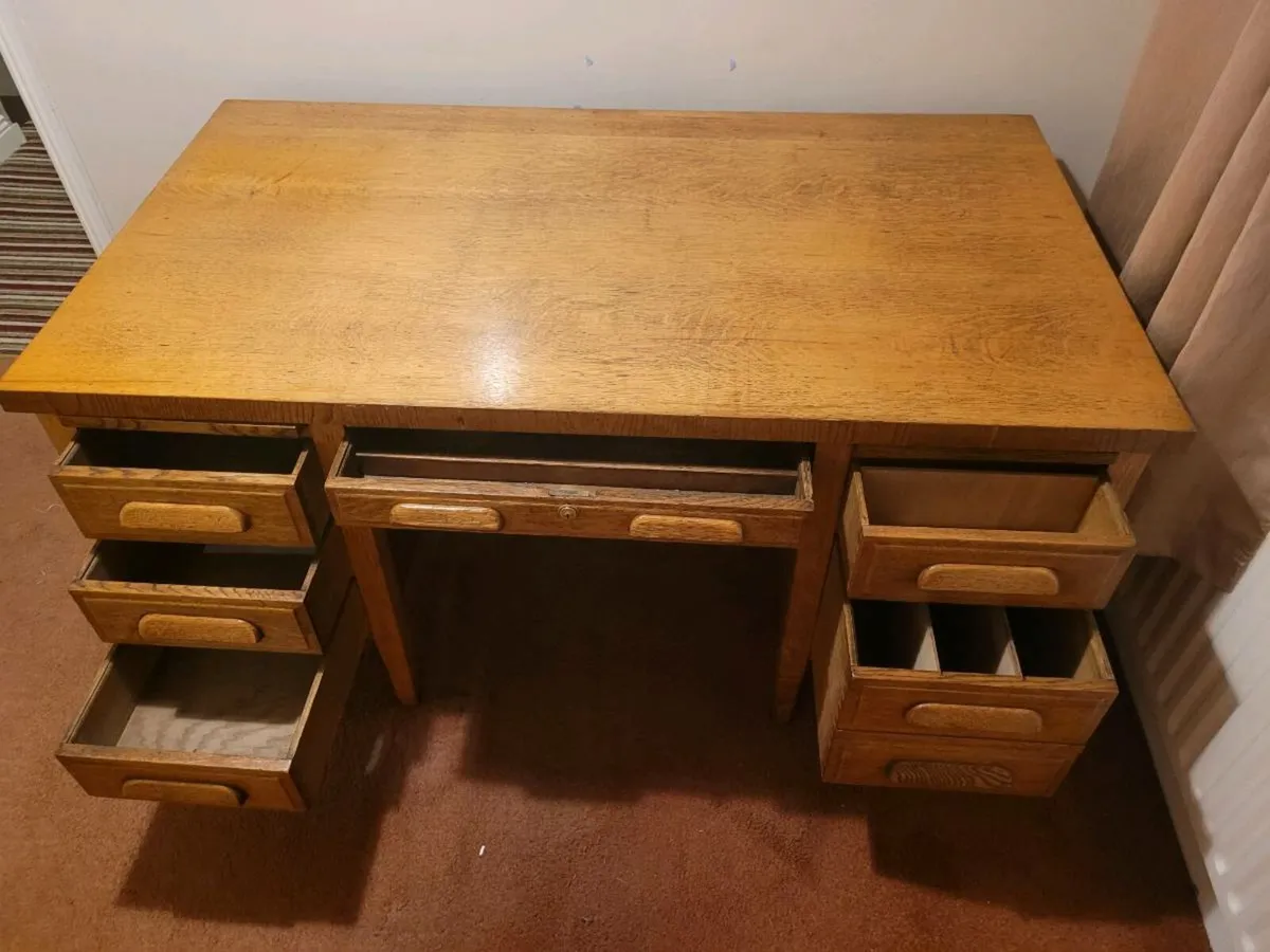 Desk - Image 2