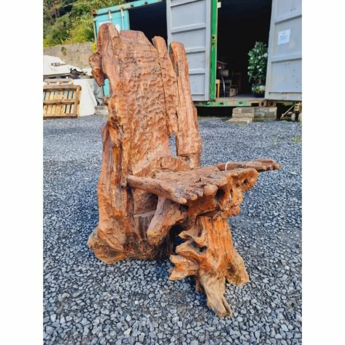 Handmade Carved Wooden Chair KAS842 - Image 2