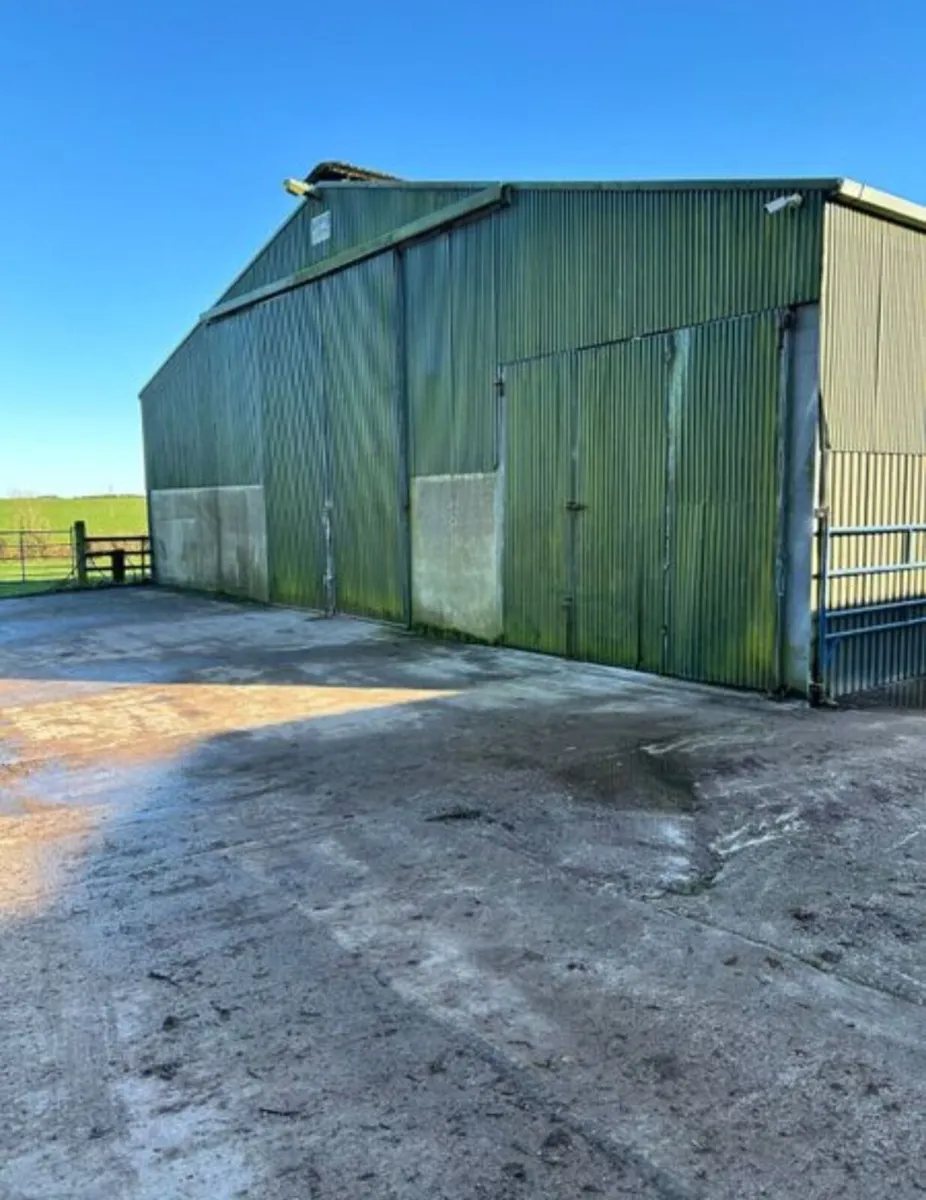 For Rent - Shed complex with accommodation/office - Image 1