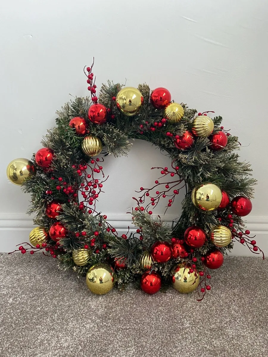 Christmas wreath - Image 1