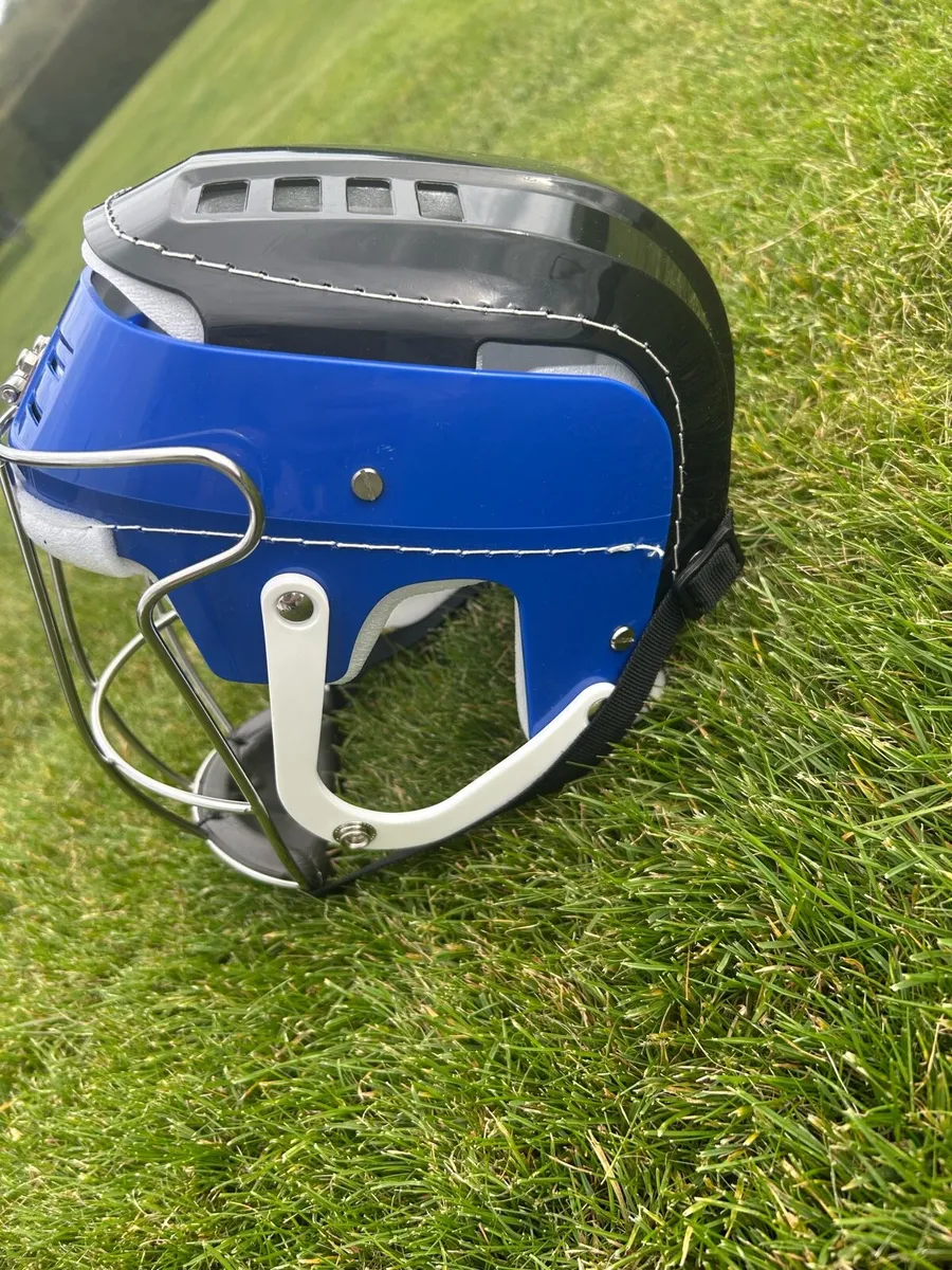 Hurling Helmet - Image 3