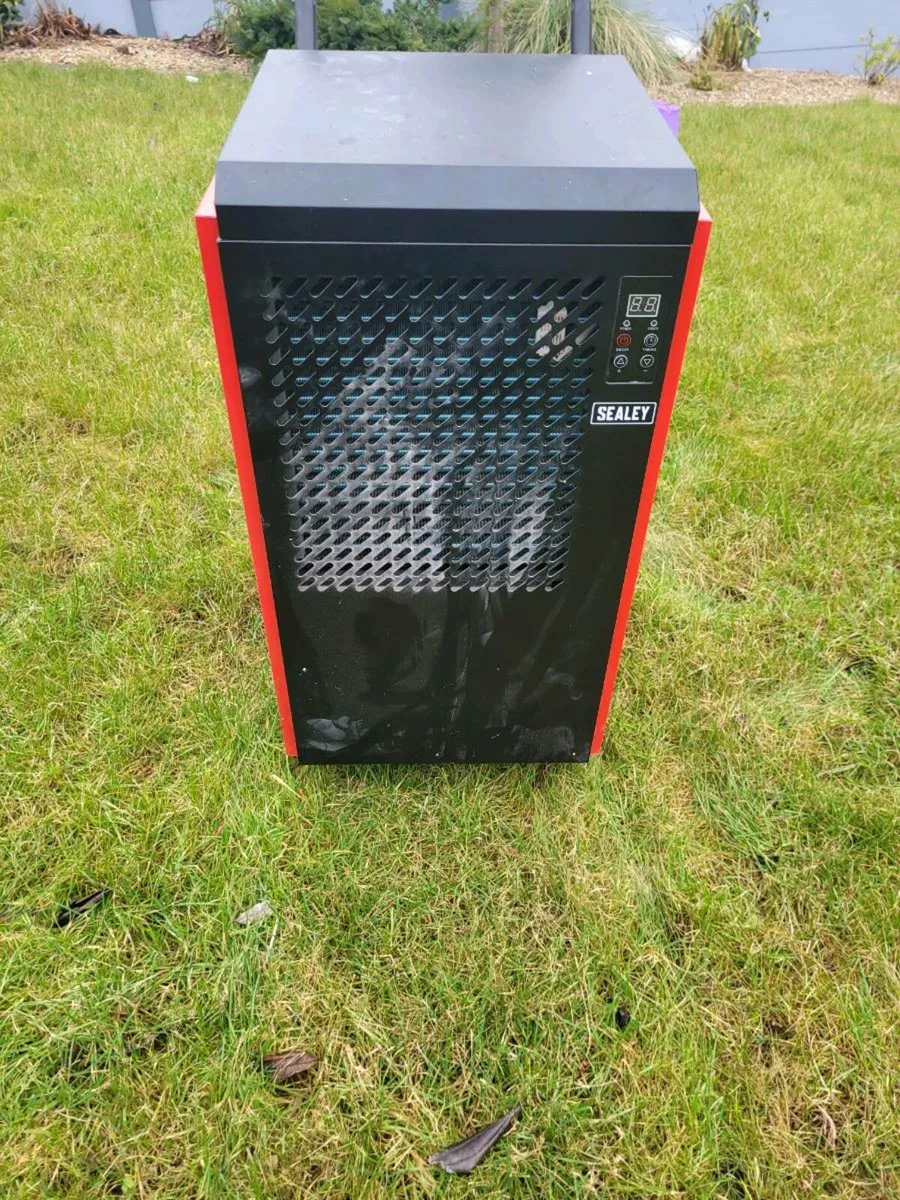 Dehumidifier - Image 4