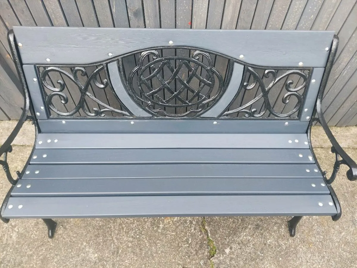 Garden bench - Image 2
