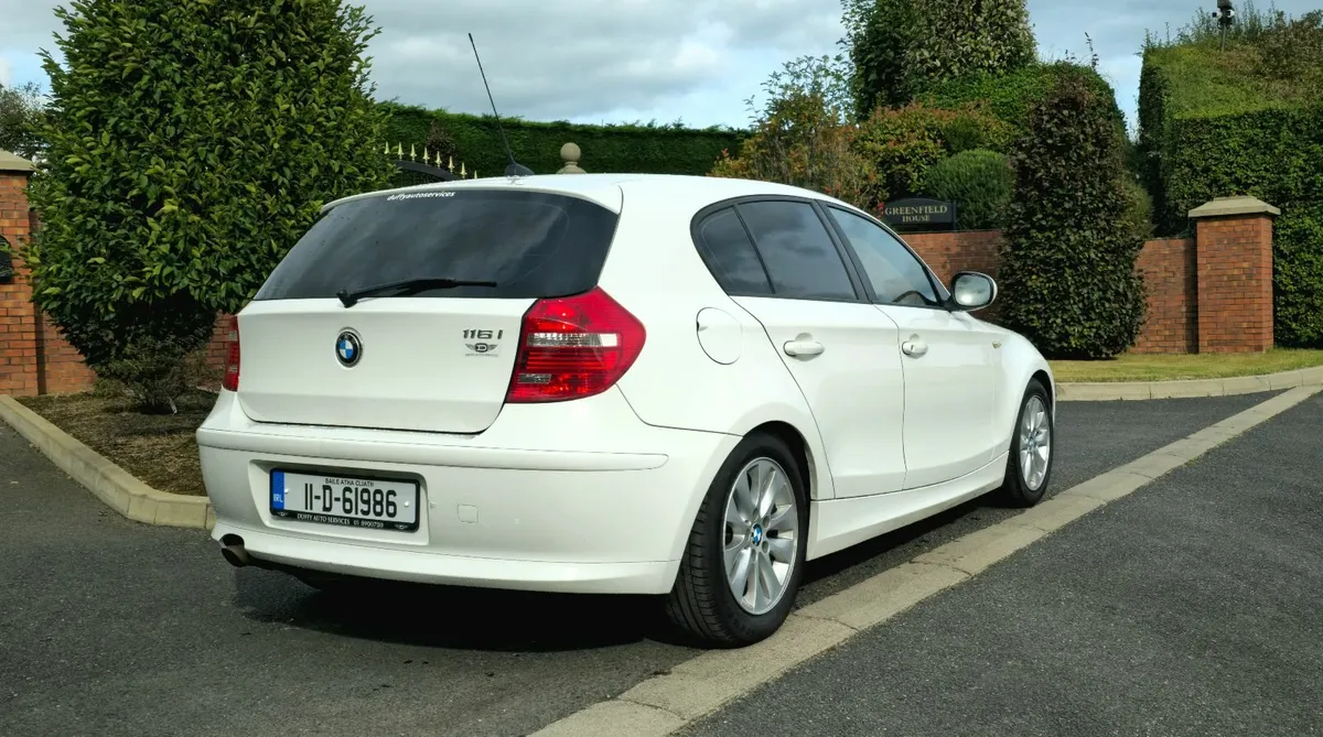 BMW 1-Series 2011 Low Milage. Easy Driver - Image 4