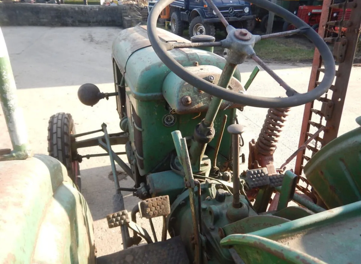 Vintage Tractor Deutz 2 cylinder - Image 4