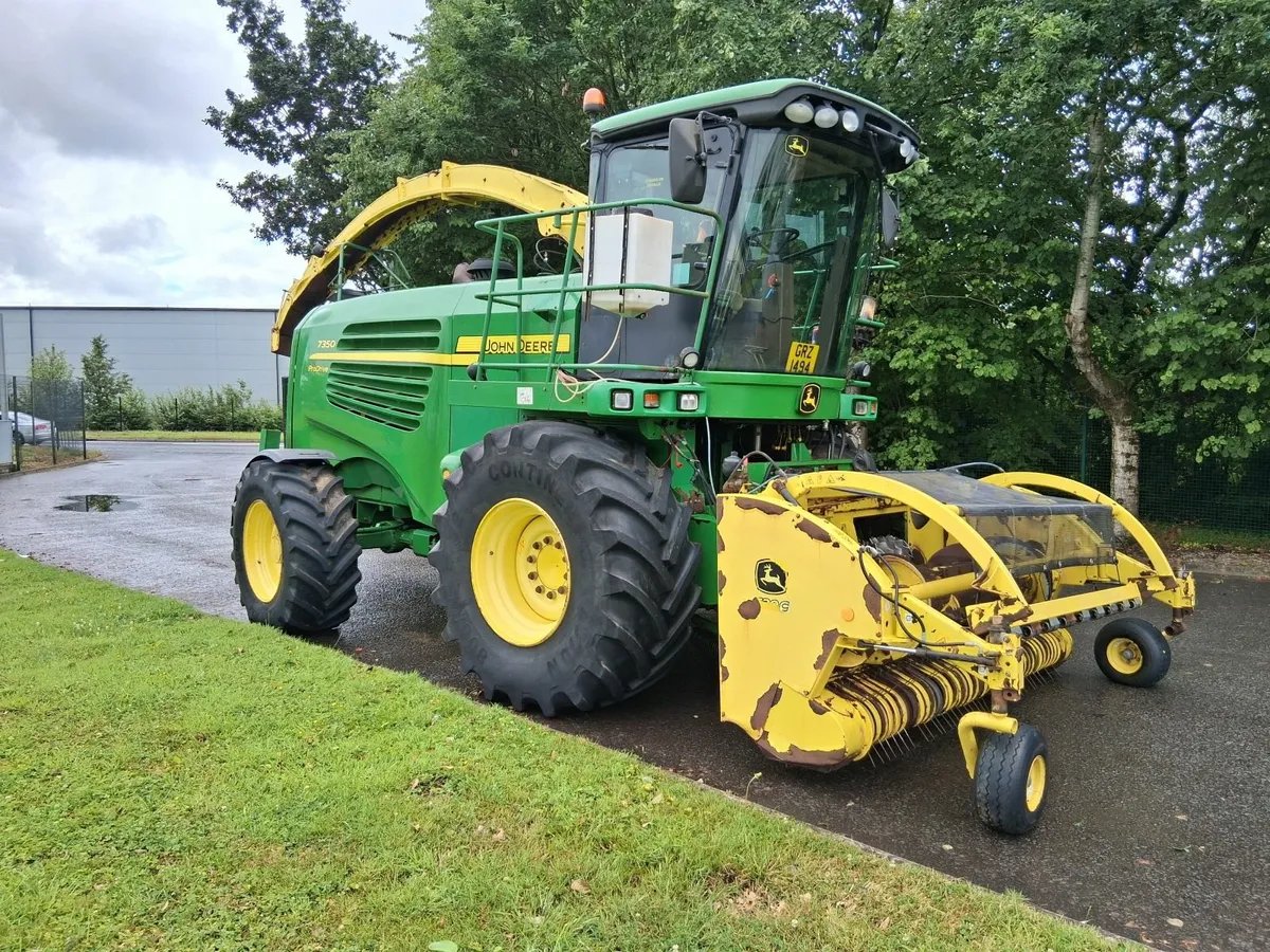 John Deere, Claas foragers - Image 3
