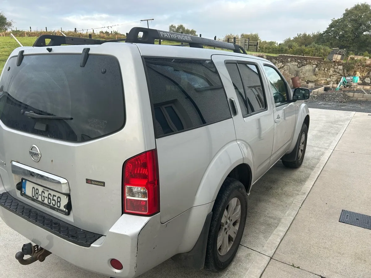 Nissan Pathfinder - Image 3