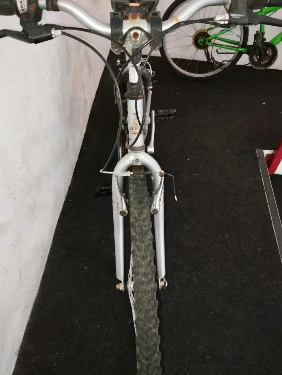 Ladies 26inch bike - Image 4