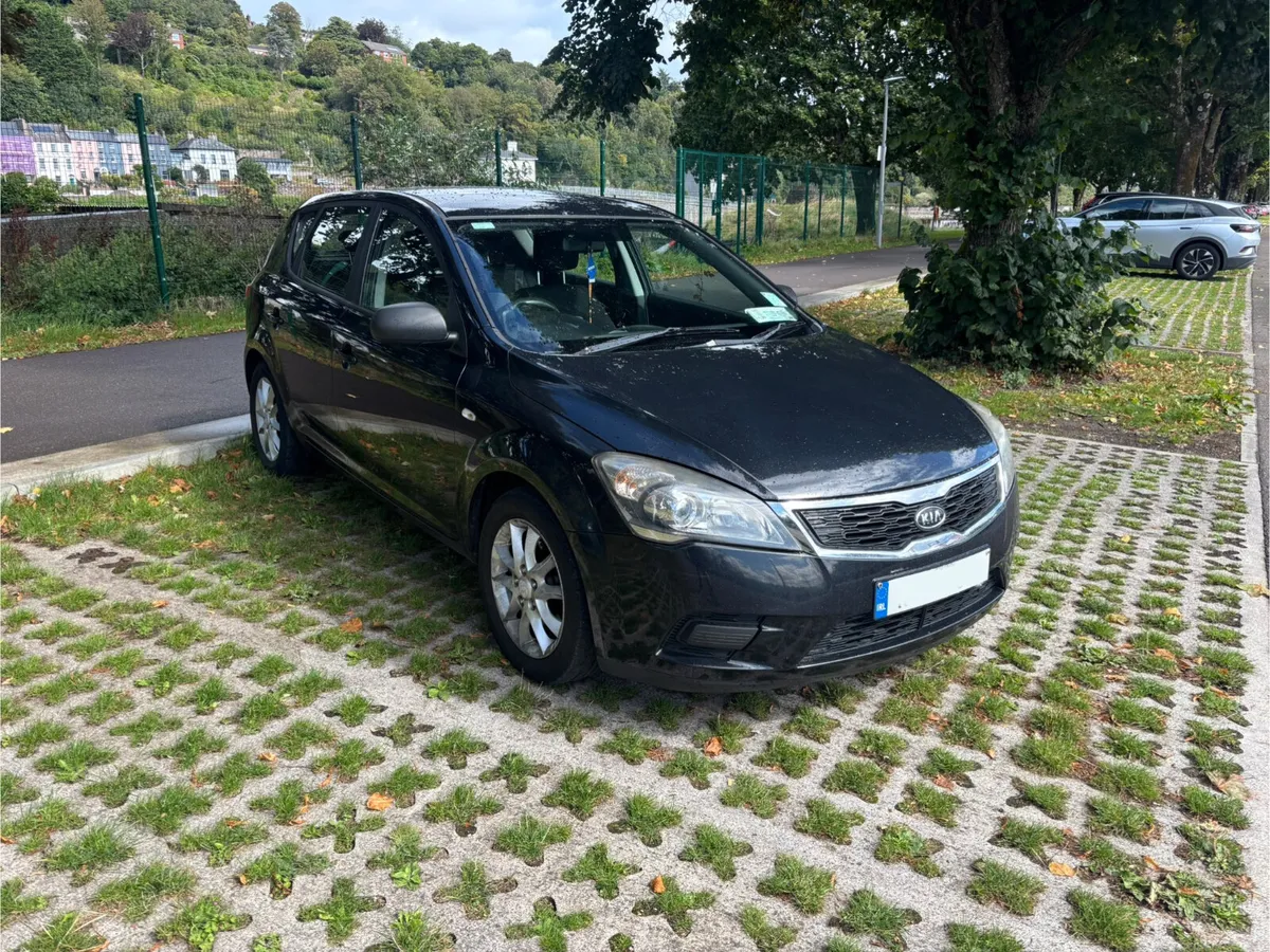 Kia Ceed 2010 1.4 Petrol NCT + Tax Low Mileage - Image 2