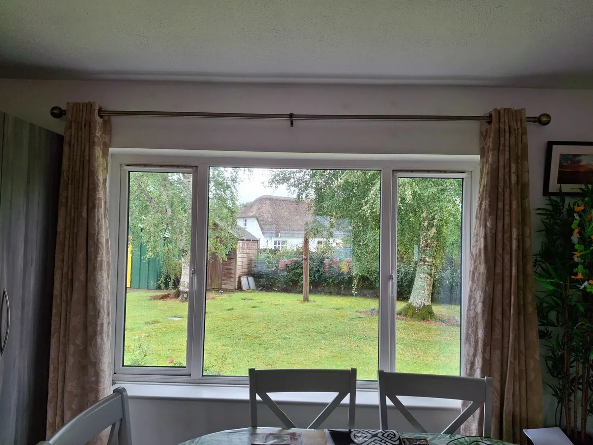Curtains and Pole - Image 3