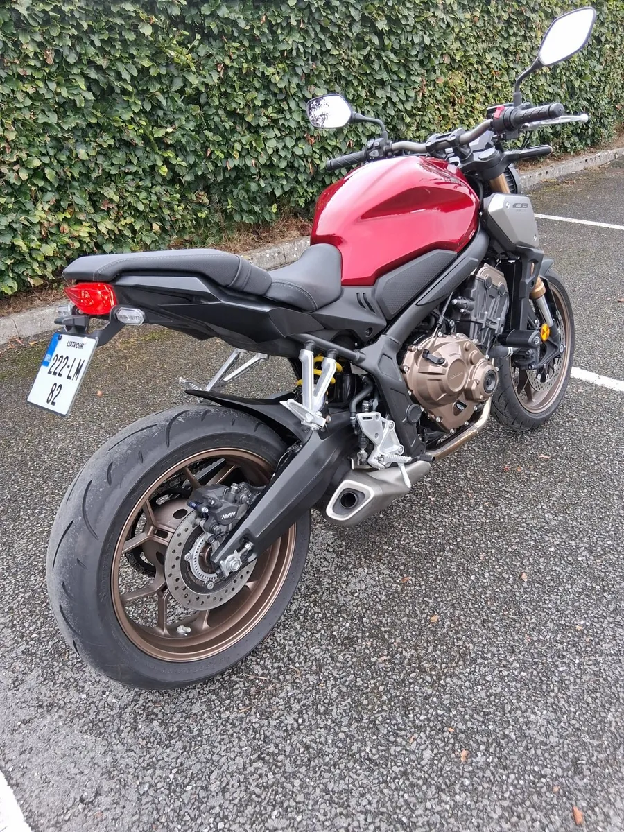 222 Honda CB650R Very Clean  Only 4300kms - Image 3
