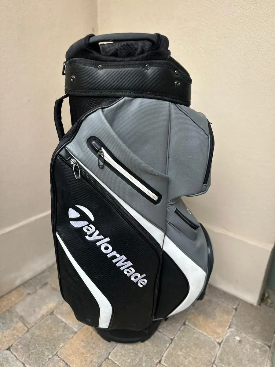 Taylormade Deluxe Cart Bag - Image 1