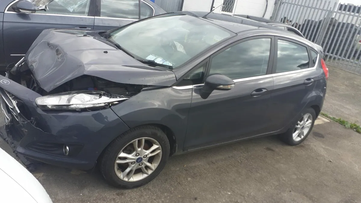 2014 1.2 Ford fiesta - Image 4