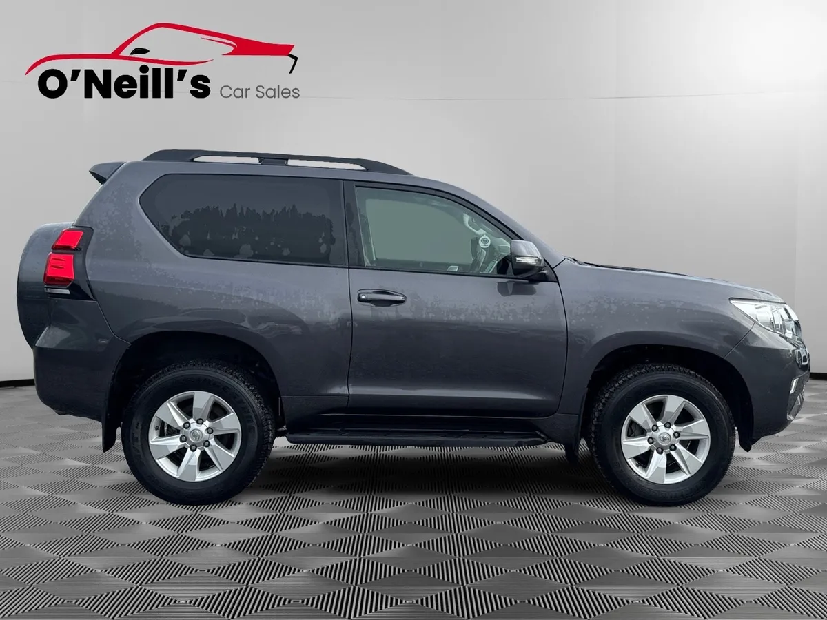 Toyota Land Cruiser 2024 SWB AUTO TOP SPEC - Image 2
