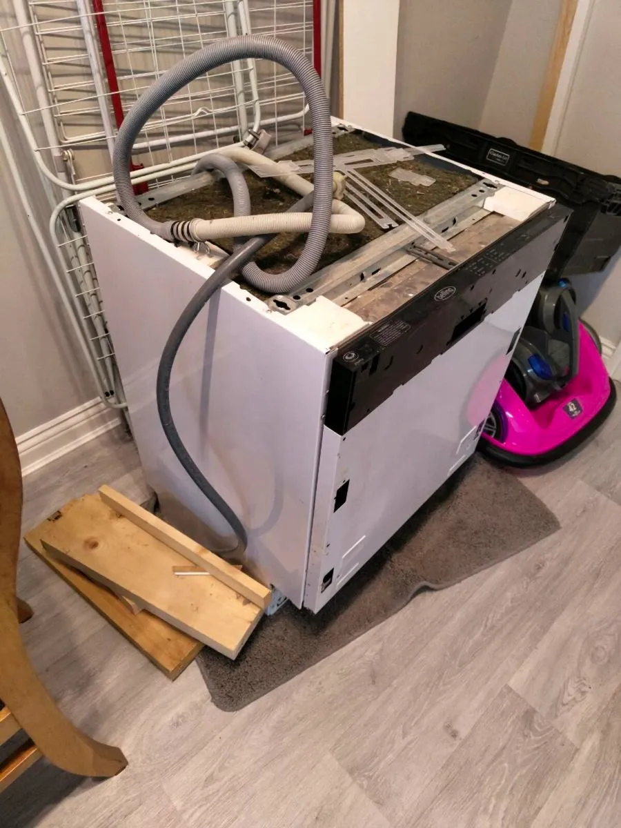 Dishwasher integrated - Image 2