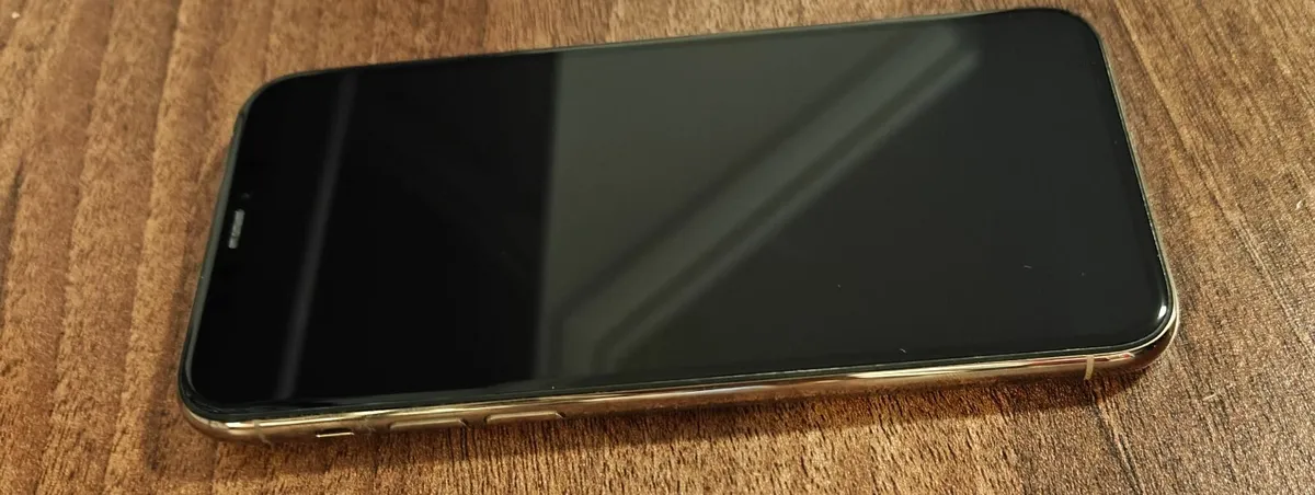 iPhone 11 Pro - Image 3