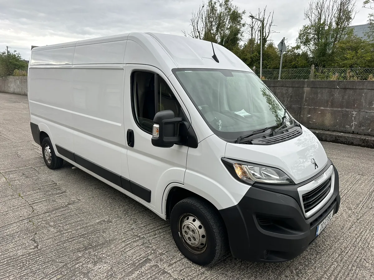 212 Peugeot Boxer2.2 DOE 7/26 Tax 1/26 - Image 1
