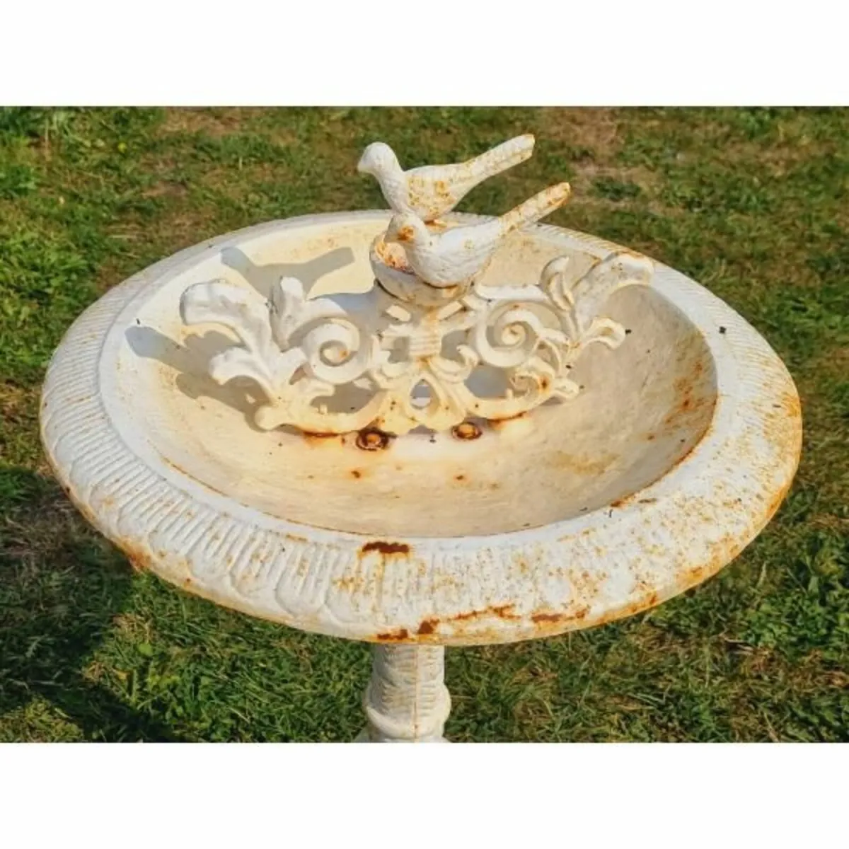Bird Bath White H36 - Image 2